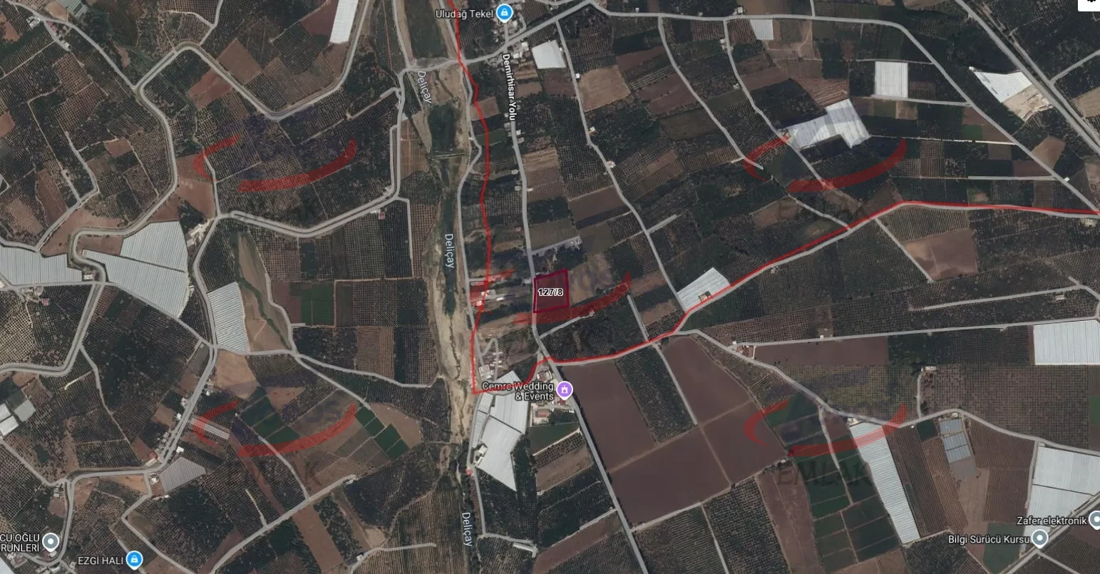 Toros Emlak'tan Demirhisar’da Yol Kenarı 8010 m² Satılık Tarla - fotoğraf 1