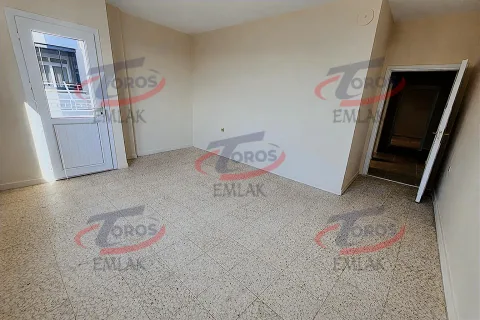 Toros Emlak'tan Osmaniye Mahallesi’nde Cadde Üzeri Geniş 3+1 Kiralık Daire - fotoğraf 4