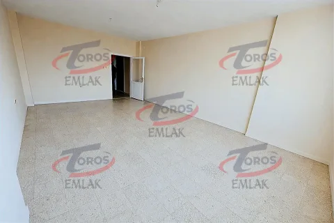 Toros Emlak'tan Osmaniye Mahallesi’nde Cadde Üzeri Geniş 3+1 Kiralık Daire - fotoğraf 14