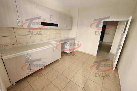 Toros Emlak'tan Osmaniye Mahallesi’nde Cadde Üzeri Geniş 3+1 Kiralık Daire - fotoğraf 21