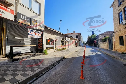 Toros Emlak'tan İl Sağlık Müd. Yanı 40 m² Kiralık Dükkan - fotoğraf 1