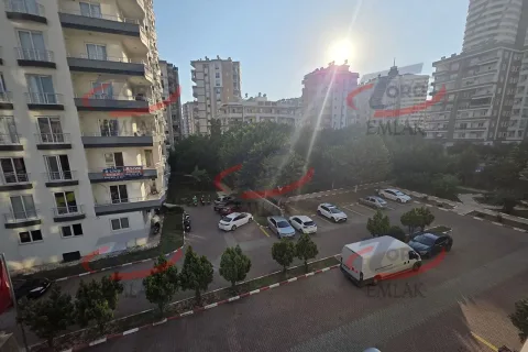 Toros Emlak'tan Üni. Caddesi Üstü 2+1 Geniş Eşyalı Satılık Daire - fotoğraf 3
