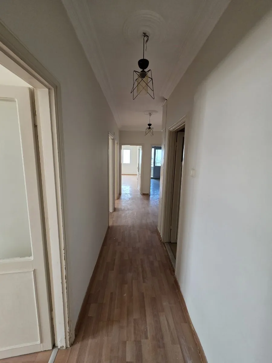 TOROS EMLAK'TAN ZEKİ AYAN MAH.'DE TEMİZ 3+1 SATILIK DAİRE - fotoğraf 2