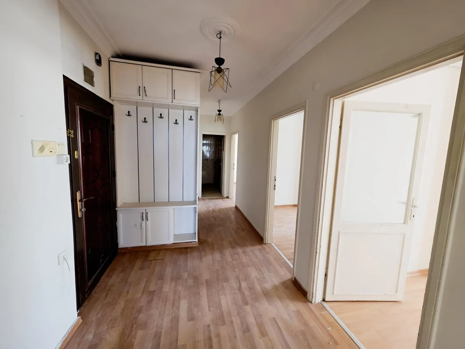 TOROS EMLAK'TAN ZEKİ AYAN MAH.'DE TEMİZ 3+1 SATILIK DAİRE - fotoğraf 18