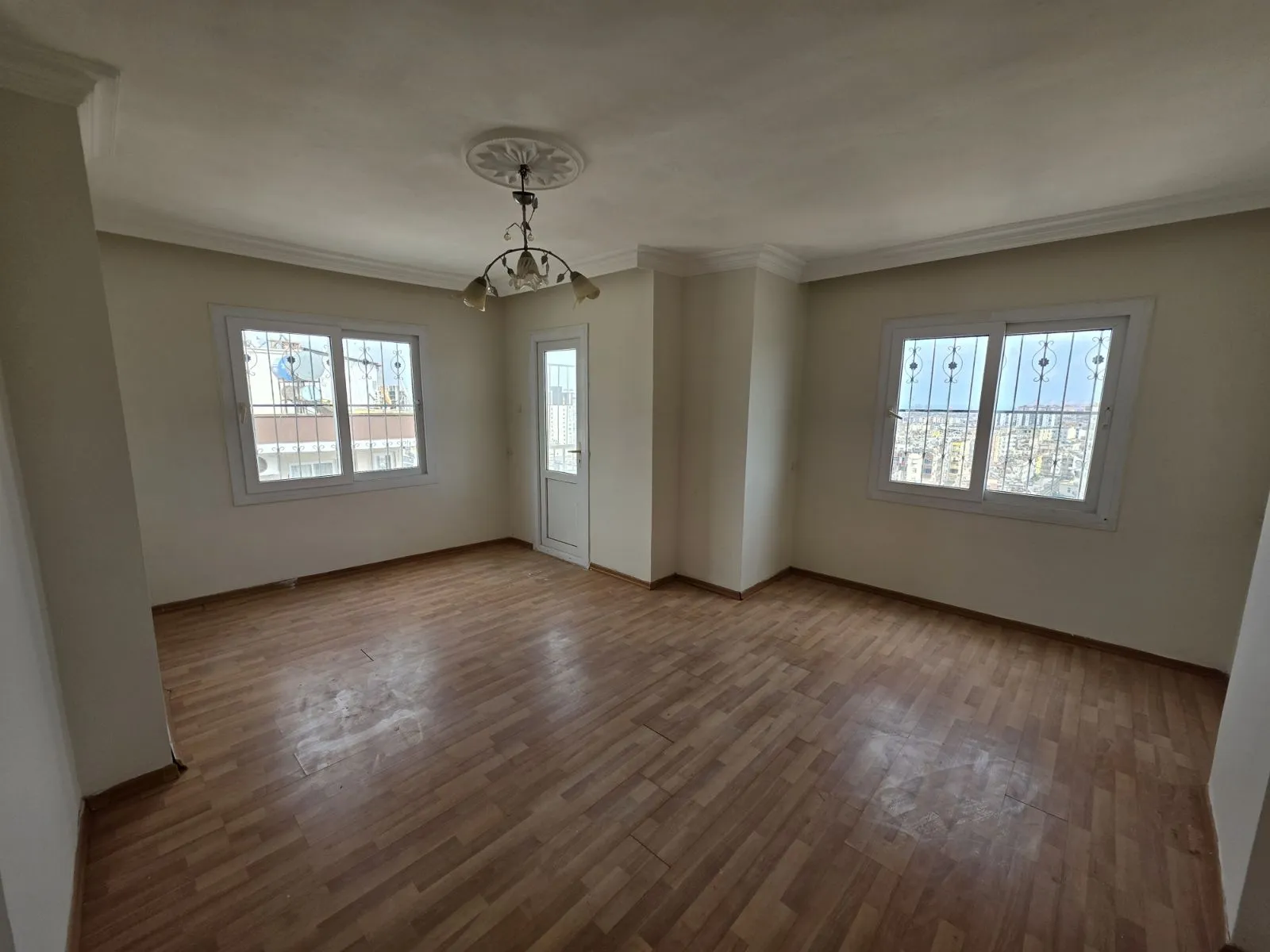 TOROS EMLAK'TAN ZEKİ AYAN MAH.'DE TEMİZ 3+1 SATILIK DAİRE - fotoğraf 21