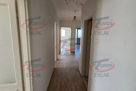 Toros Emlak'tan Zeki Ayan Mahallesi’nde Temiz 3+1 Satılık Daire - fotoğraf 2
