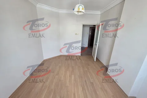 Toros Emlak'tan Zeki Ayan Mahallesi’nde Temiz 3+1 Satılık Daire - fotoğraf 4