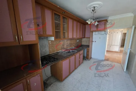 Toros Emlak'tan Zeki Ayan Mahallesi’nde Temiz 3+1 Satılık Daire - fotoğraf 7