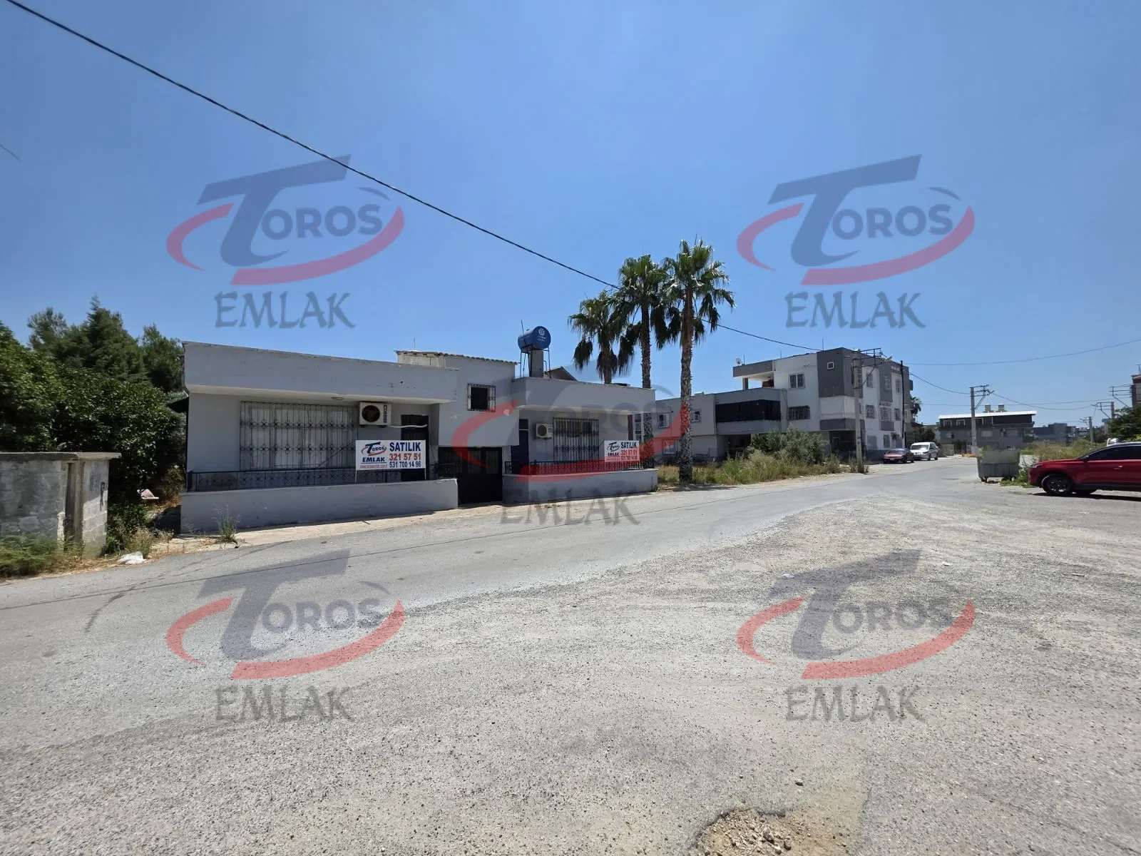 Toros Emlak'tan 388 m² TİCK İmarlı Köşe Başı Satılık Arsa Ve Bina - fotoğraf 2