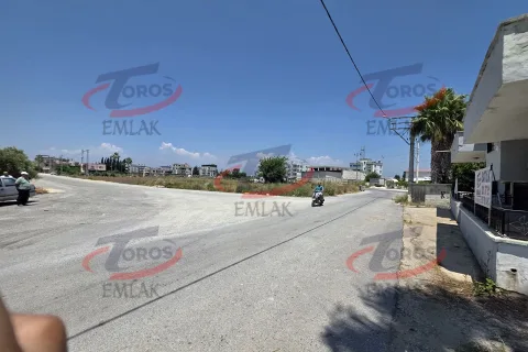 Toros Emlak'tan 388 m² TİCK İmarlı Köşe Başı Satılık Arsa Ve Bina - fotoğraf 5