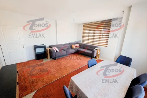 Toros Emlak'tan GMK Üzeri 3+1 Geniş Cephesi Açık Satılık Daire - fotoğraf 2