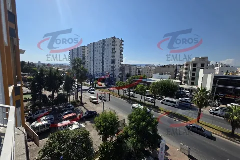 Toros Emlak'tan GMK Üzeri 3+1 Geniş Cephesi Açık Satılık Daire - fotoğraf 7