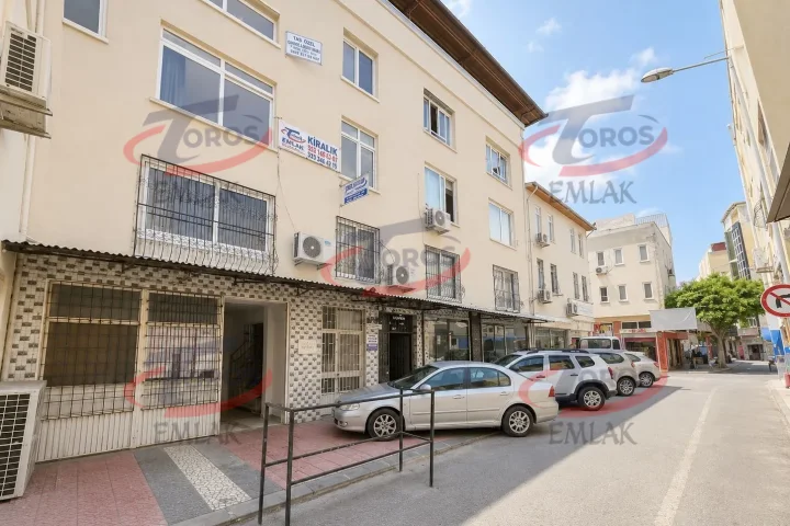 Toros Emlak'tan Çarşı Merkezde 2+1 Kiralık Ofis - fotoğraf 1