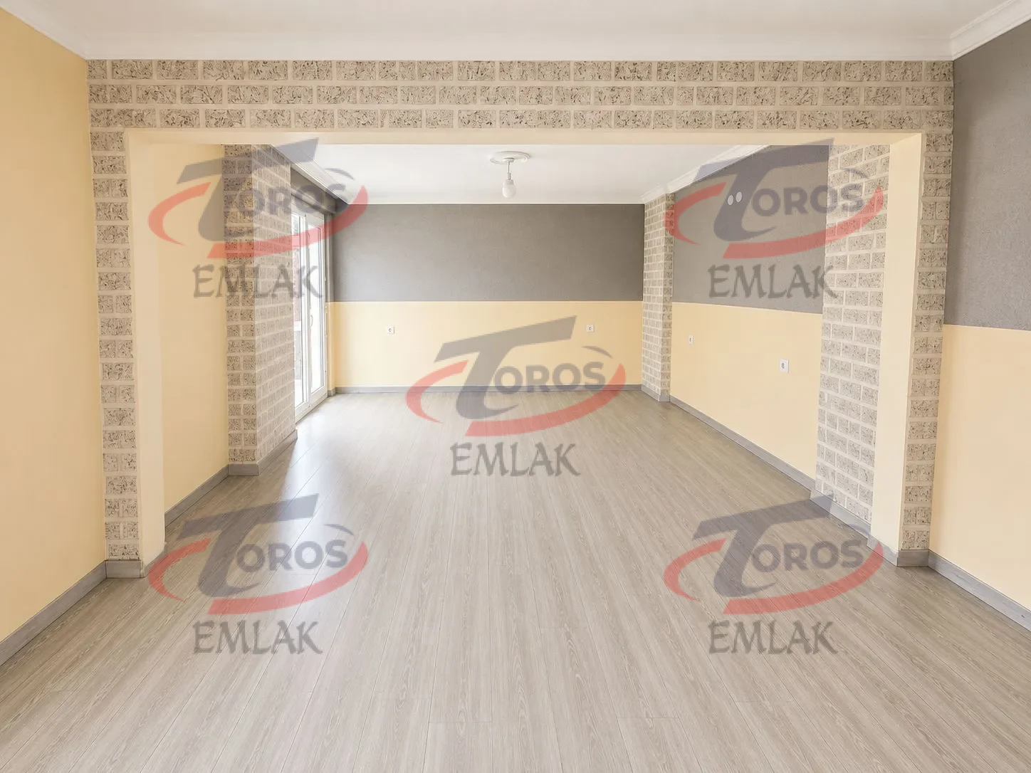 Toros Emlak'tan Çarşı Merkezde 2+1 Kiralık Ofis - fotoğraf 3
