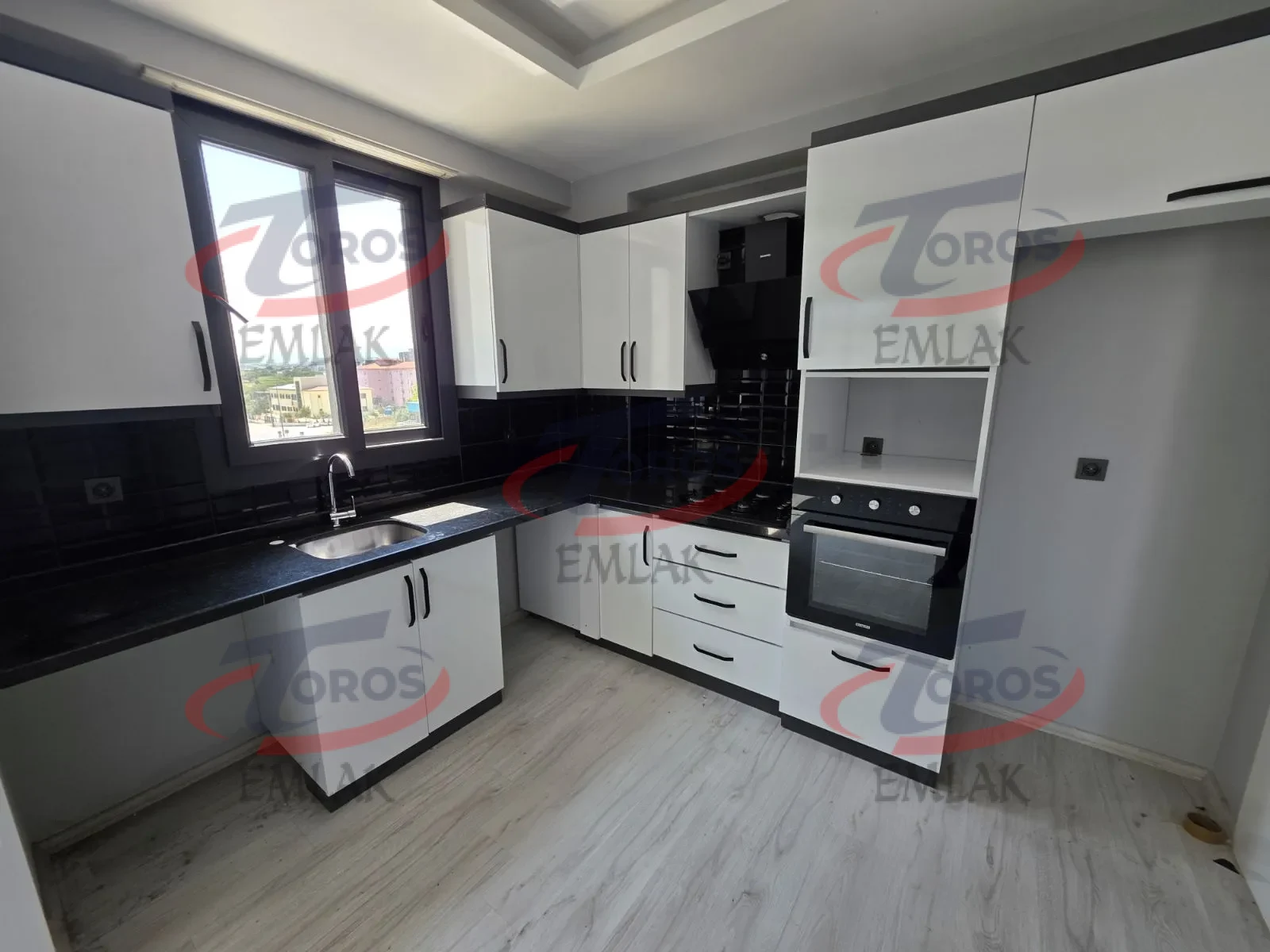 Toros Emlak'tan Davultepe'de 2+1 Satılık Daire - fotoğraf 2