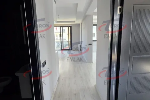 Toros Emlak 75. Yıl Mahallesi’nde 2+1 Geniş Kiralık Daire - fotoğraf 3
