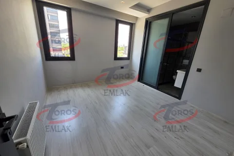Toros Emlak 75. Yıl Mahallesi’nde 2+1 Geniş Kiralık Daire - fotoğraf 7