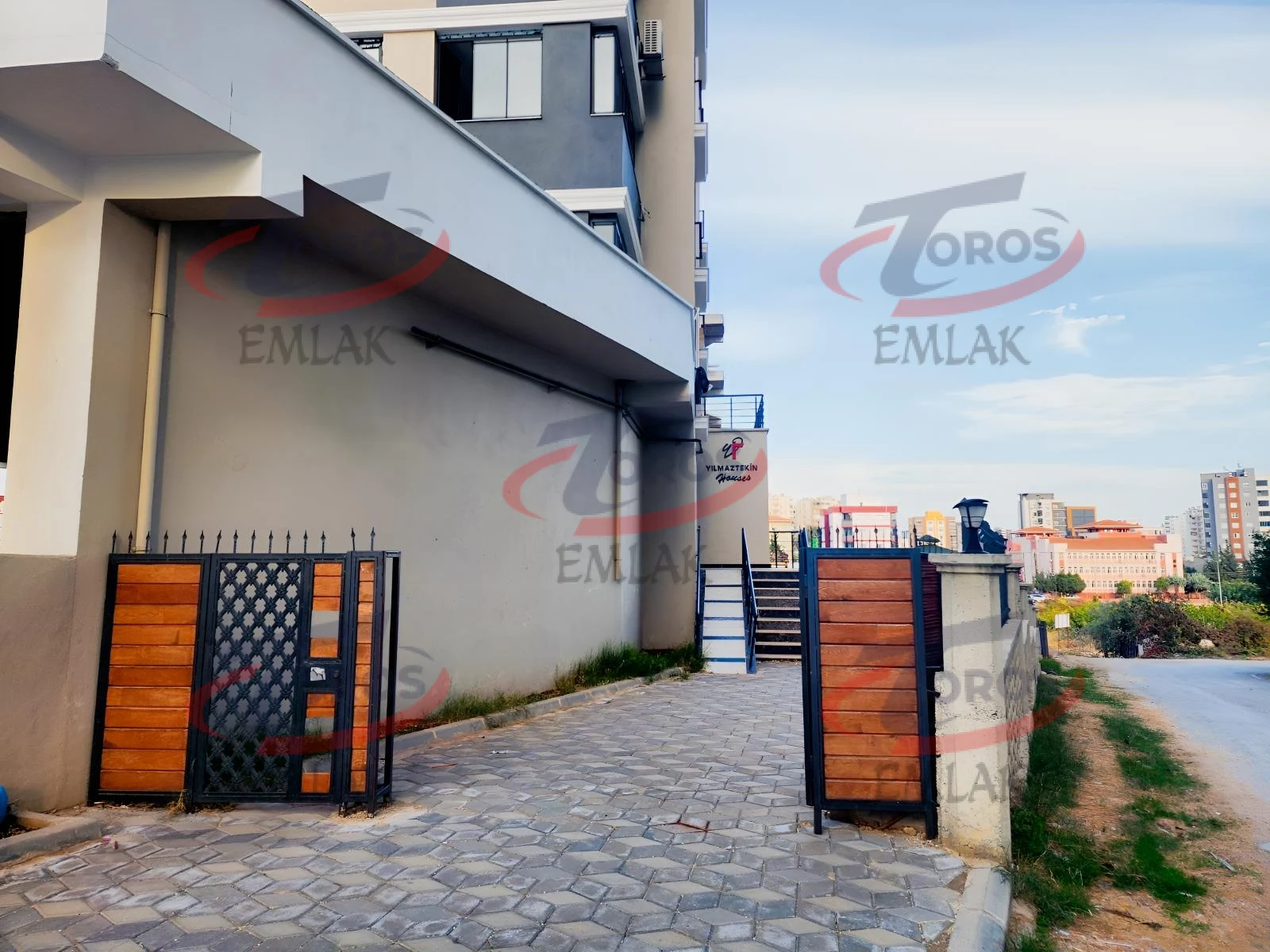 Toros Emlak 75. Yıl Mahallesi’nde 2+1 Geniş Kiralık Daire - fotoğraf 17