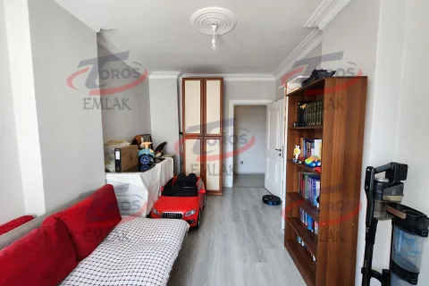 Toros Emlak'tan Cumhuriyet Mahallesi’nde 4+1 Geniş Yapılı Satılık Daire - fotoğraf 5