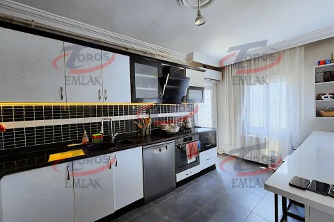 Toros Emlak'tan Cumhuriyet Mahallesi’nde 4+1 Geniş Yapılı Satılık Daire - fotoğraf 7