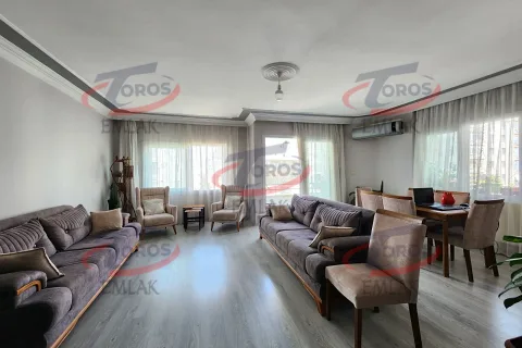 Toros Emlak'tan Cumhuriyet Mahallesi’nde 4+1 Geniş Yapılı Satılık Daire - fotoğraf 8