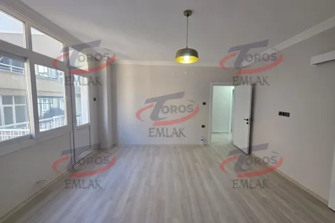 Toros Emlak'tan Sahilde Leb-İ Derya Manzarali 3+1 Kiralık Daire - fotoğraf 2