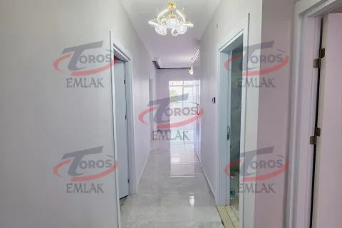 Toros Emlak'tan Sahilde Leb-İ Derya Manzarali 3+1 Kiralık Daire - fotoğraf 3