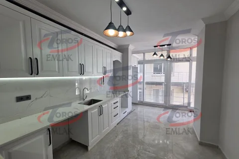 Toros Emlak'tan Sahilde Leb-İ Derya Manzarali 3+1 Kiralık Daire - fotoğraf 10