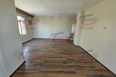 Toros Emlak'tan Zeki Ayan Mahallesi Satılık 2+1 Daire - fotoğraf 4