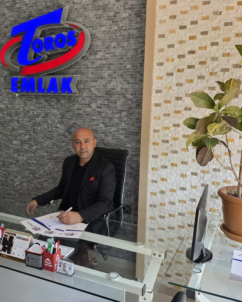 Taner Eşref