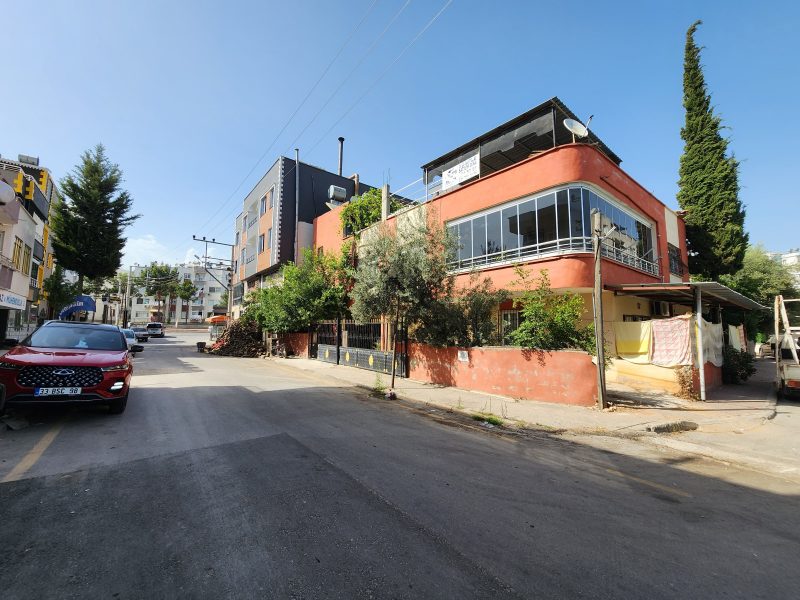 Toros Emlak’tan Çağdaşkent’te Yapılı Komple Satılık Bina